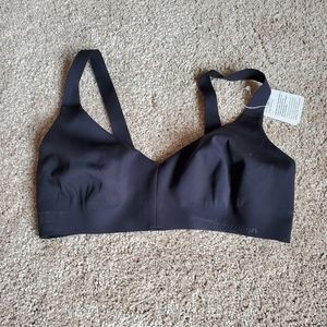 Brand new size 32c lululemon bra